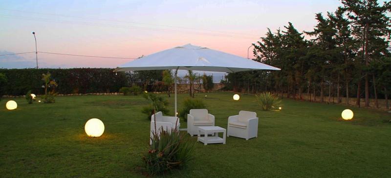 Villa Savarino Vittoria Bagian luar foto